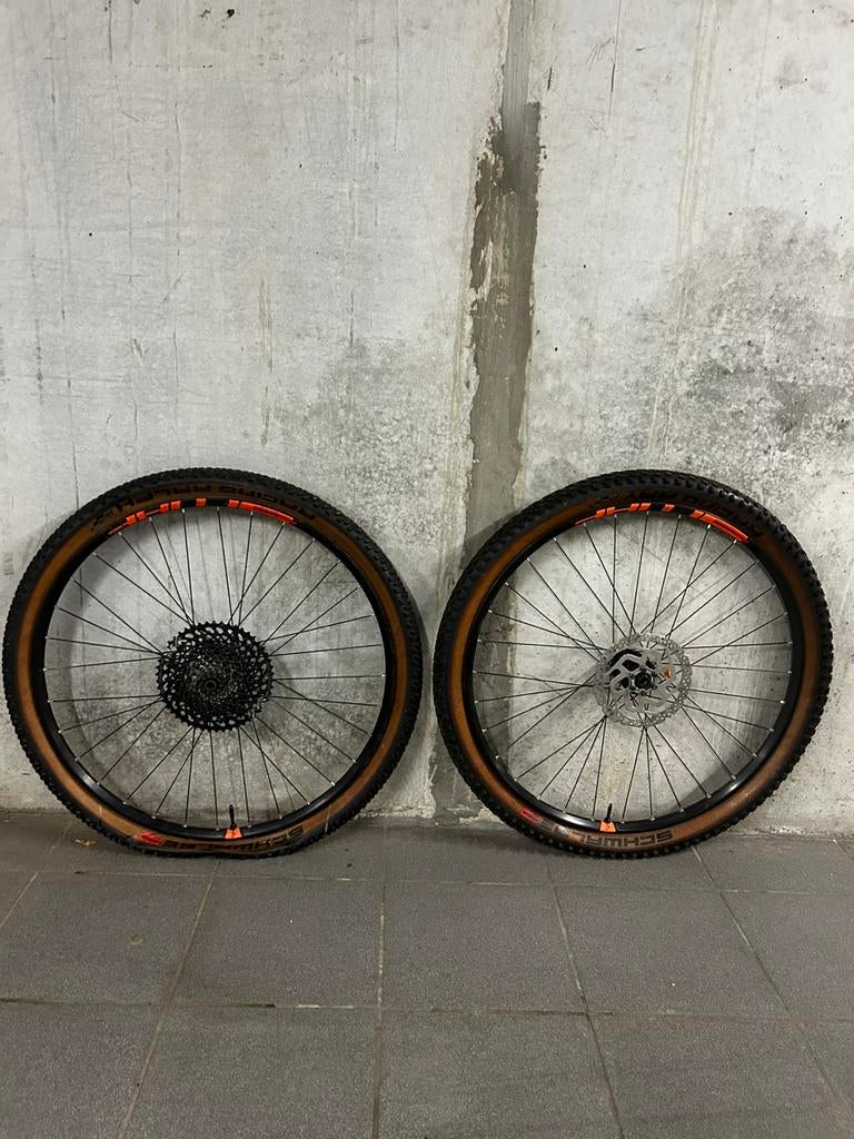 Paire de roues VTT CUBE 29 pouces avec pneus et cassette, Enlèvement ou Envoi, Utilisé, Aluminium, Mountainbike