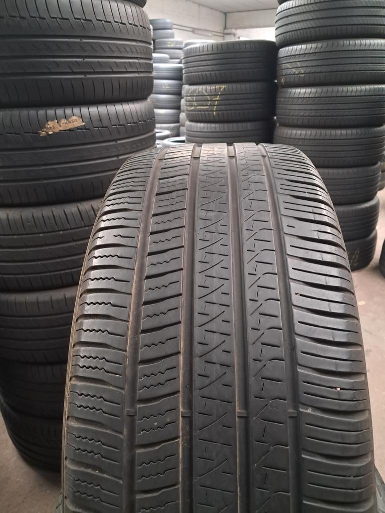 27555r19 275 55 r19 275/55/r19 PIRELLI avec montage et equil, Enlèvement ou Envoi