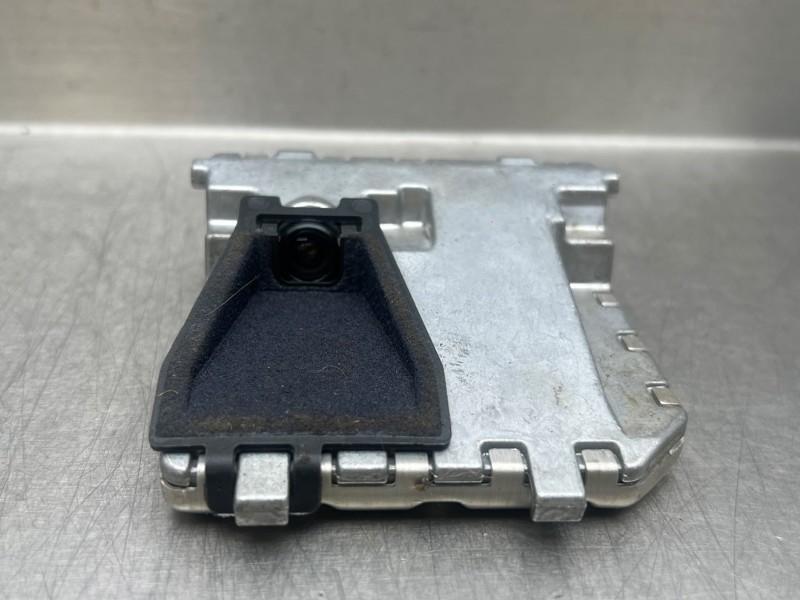 CAMERA VOOR Mazda 2 (DJ / DL) (|A2C7438160300|), Gebruikt, Mazda