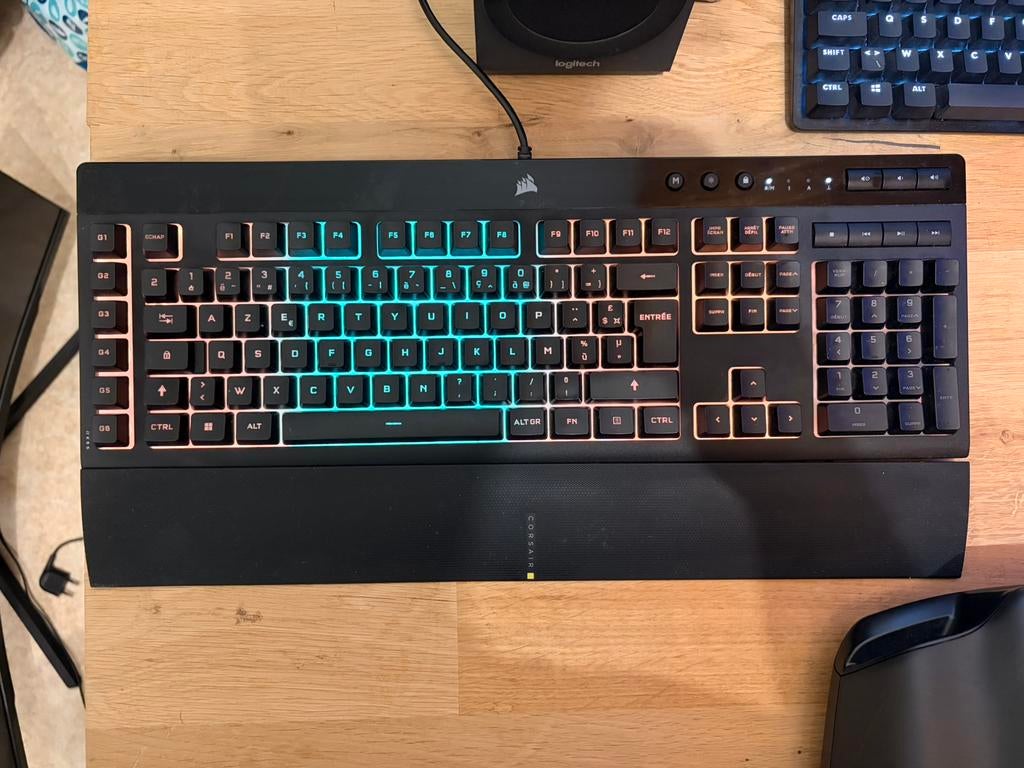 Toetsenbord Corsair K55 RGB PRO, Computers en Software, Ophalen, Zo goed als nieuw