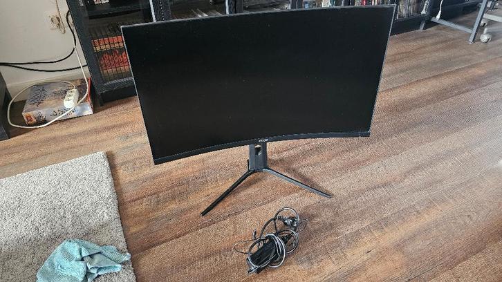 MSI Optix MAG322CQR Curved Monitor, Computers en Software, Monitoren, Zo goed als nieuw, 151 t/m 200 Hz, DisplayPort, HDMI, Gaming