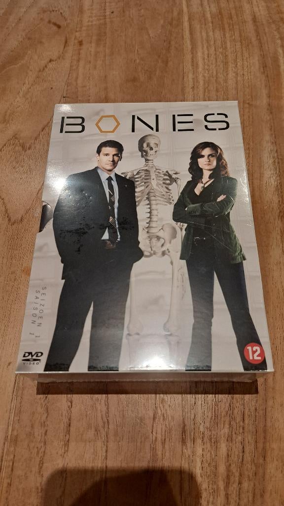 Te koop: DVD-pakket uit mijn collectie – Bones, CD & DVD, DVD | TV & Séries télévisées, Enlèvement, Comme neuf, Action et Aventure