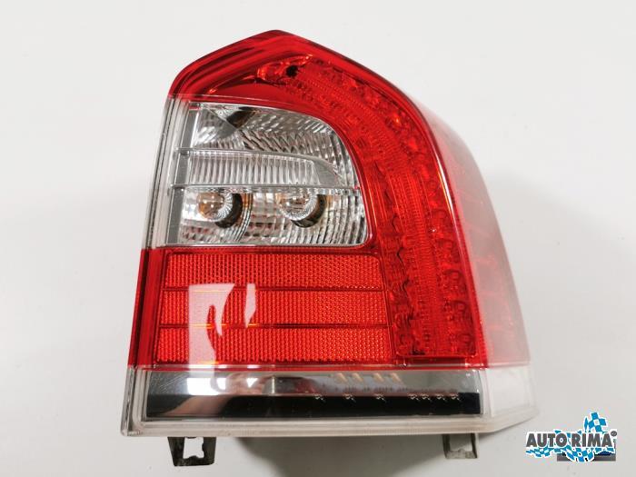 Feu arrière droit d'un Volvo V70, -, 3 mois de garantie, -, -