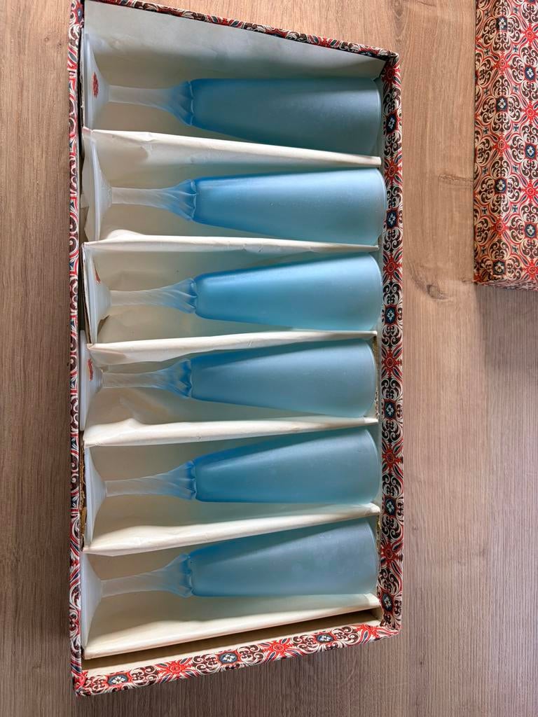 Vintage Italy champagneglazen Acquamarina Satinato Sonoro, Ophalen