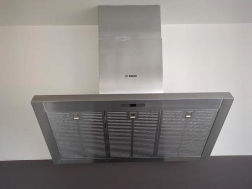 Wandafzuigkap BOSCH DWK 098E50 - Serie 6, Elektronische apparatuur, Afzuigkappen, Zo goed als nieuw, Ophalen