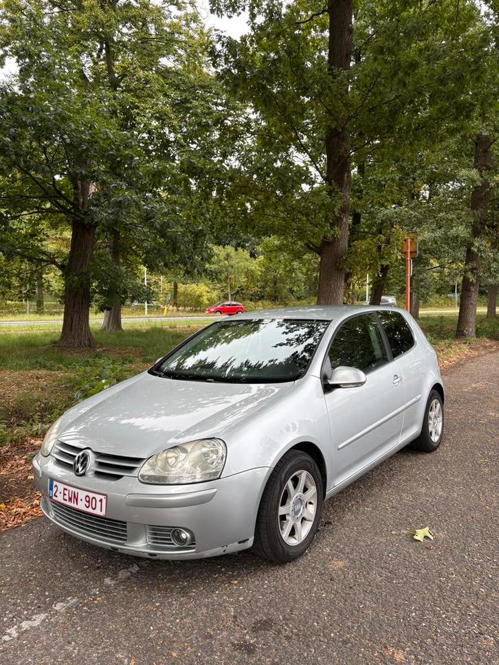 Volkswagen GOLF 5 1.6 FSI, Auto's, Volkswagen, Particulier, Golf, ABS, Adaptieve lichten, Airbags, Airconditioning, Alarm, Android Auto