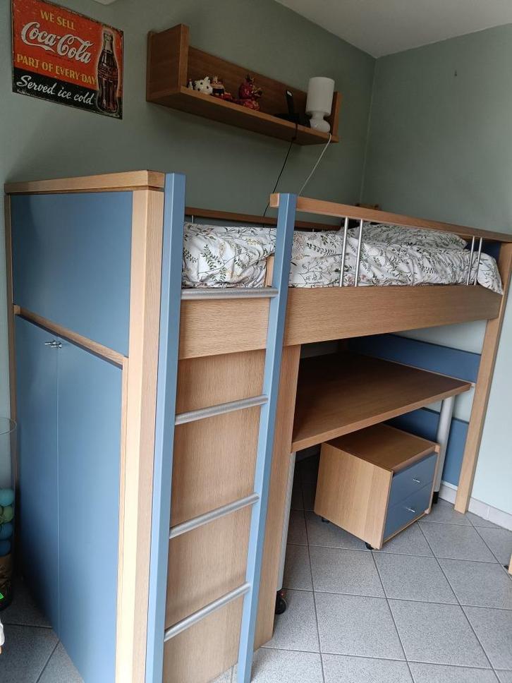 Kinderkamer - hoogslaper, Kinderen en Baby's, Kinderkamer | Stapelbedden en Hoogslapers, Zo goed als nieuw, Hoogslaper, Ophalen