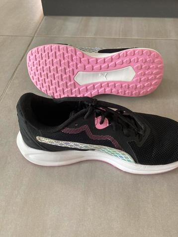 Puma binnensportschoenen maat 36 beschikbaar voor biedingen