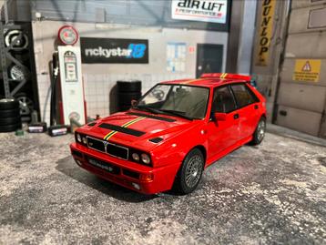 1:18 Lancia Delta HF Integrale - nieuw in doos beschikbaar voor biedingen
