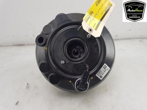 REMBEKRACHTIGER Toyota Yaris Cross (PB1 / PJ1) (01-2020/-), Auto-onderdelen, Remmen en Aandrijving, Toyota, Gebruikt
