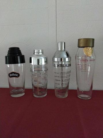 4x Cocktail Shakers - vintage en retro stijl, o.a. Britvic e, Enlèvement ou Envoi, Maison et Meubles