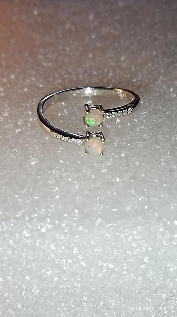 Bague réglable en argent massif avec opales d'Éthiopie, Neuf, Enlèvement ou Envoi, Argent, Argent