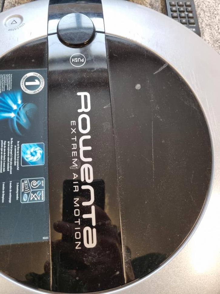 zelfrijdende stofzuiger Rowenta met afstandsbediening, Elektronische apparatuur, Stofzuigers, Gebruikt, Stofzuiger, Minder dan 1200 watt