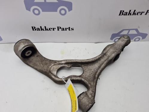 Draagarm onder links-voor van een Porsche Cayenne, Auto-onderdelen, Ophanging en Onderstel, Porsche, Gebruikt, 3 maanden garantie