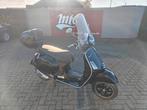 Vespa GTS300 2022 5dkm, Motoren, Scooter, 300 cc, Bedrijf, Minimaal motorrijbewijs A2