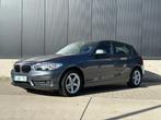 BMW 118i Automaat | gekeurd voor verkoop, Bedrijf, 5 deurs, Dealer onderhouden, Zilver of Grijs