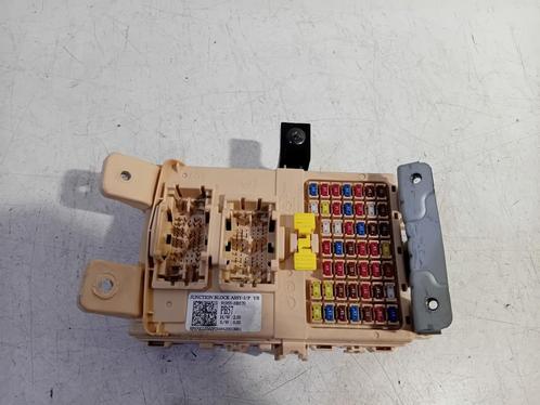 ZEKERINGKAST Kia Stonic (YB) (01-2017/-) (91741H8020), Auto-onderdelen, Elektronica en Kabels, Kia, Gebruikt