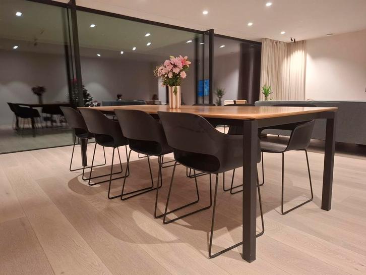 Massief eiken eettafel, Huis en Inrichting, Tafels | Statafels, Zo goed als nieuw, Ophalen