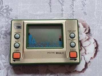 Elektronische spelletjes met Whale Spouting beschikbaar voor biedingen