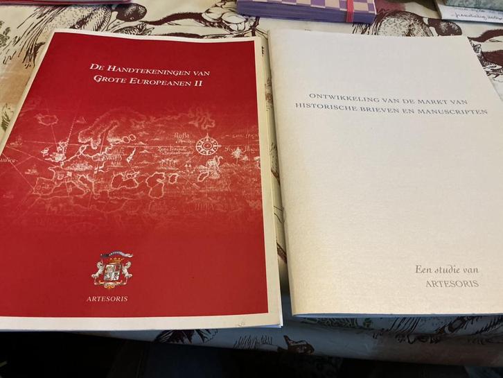 De handtekeningen van grote Europeanen, Boeken, Encyclopedieën, Zo goed als nieuw, Ophalen