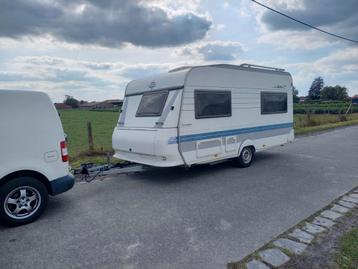 Hobby caravan  disponible aux enchères