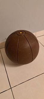 Fitness medicijn bal 2 kg, Sport en Fitness, Fitnessmaterialen, Ophalen of Verzenden, Zo goed als nieuw