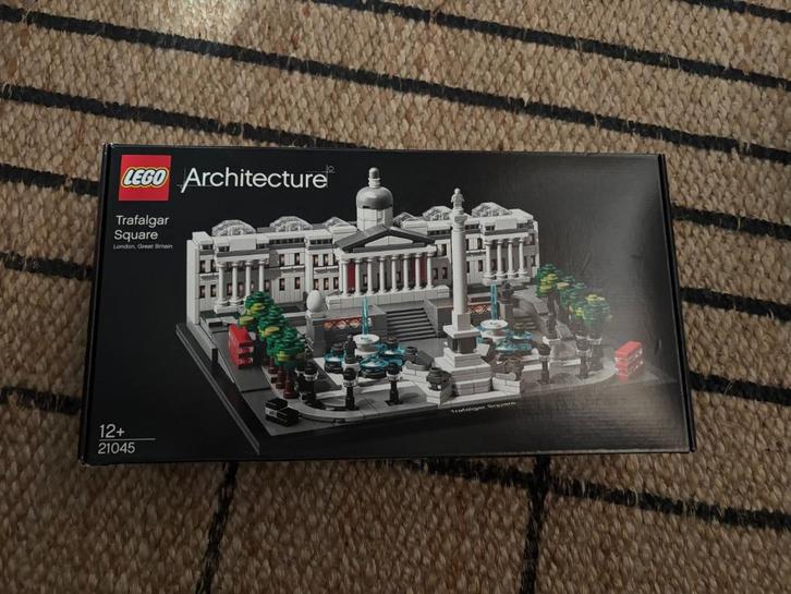 LEGO 21045 Architecture: Trafalgar Square, Kinderen en Baby's, Speelgoed | Duplo en Lego, Zo goed als nieuw, Lego, Complete set