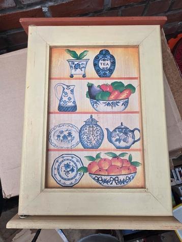Vintage sleutelkastje beschikbaar voor biedingen