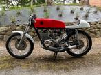 Suzuki GT250, 250 cc, 2 cilinders, Toermotor, 11 kW of minder