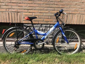 JONGEN-of MEISJESSFIETS IN PERFECTE STAAT beschikbaar voor biedingen