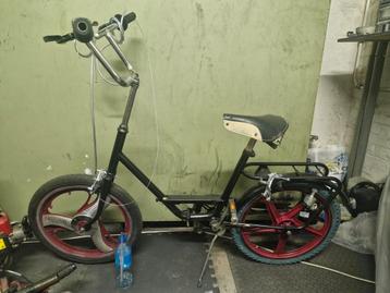 Ancien velo pliable  beschikbaar voor biedingen
