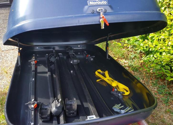 Ruime Norauto dakkoffer voor reizen - Uitstekende staat!, Auto diversen, Dakkoffers, Gebruikt, Ophalen