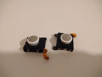 2 joysticks wit PS Vita 1000 (origineel)