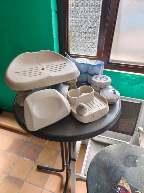 intex jacuzzi assercoirs, Tuin en Terras, Bubbelbaden en Hottubs, Gebruikt, Grondzeil, Filter, Ophalen