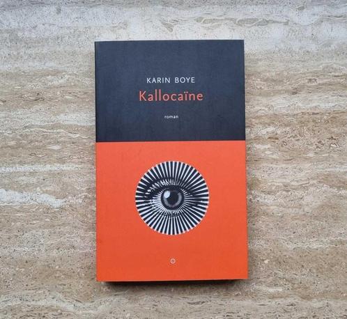 Kallocaïne, roman over totalitaire wereldstaat, Karin Boye, Boeken, Romans, Nieuw, Europa overig, Ophalen of Verzenden