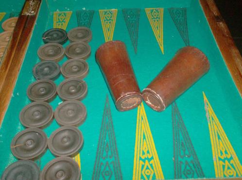 BACKGAMMON, Hobby en Vrije tijd, Gezelschapsspellen | Bordspellen, Gebruikt, Een of twee spelers, Ophalen