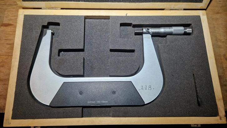 2 micromètres d'extérieur mécanique Format 150-175/175-200, Divers, Divers Autre, Enlèvement ou Envoi