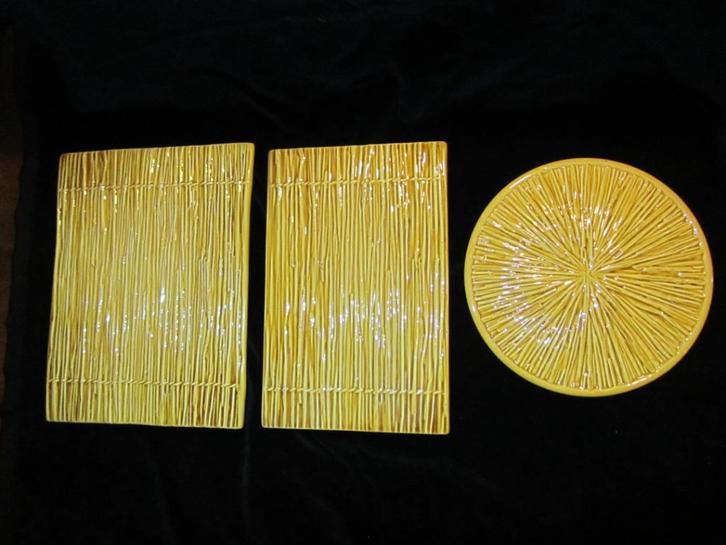 Boch Keralux: kaasplankenset „Paille”!, Antiek en Kunst, Antiek | Keramiek en Aardewerk, Ophalen