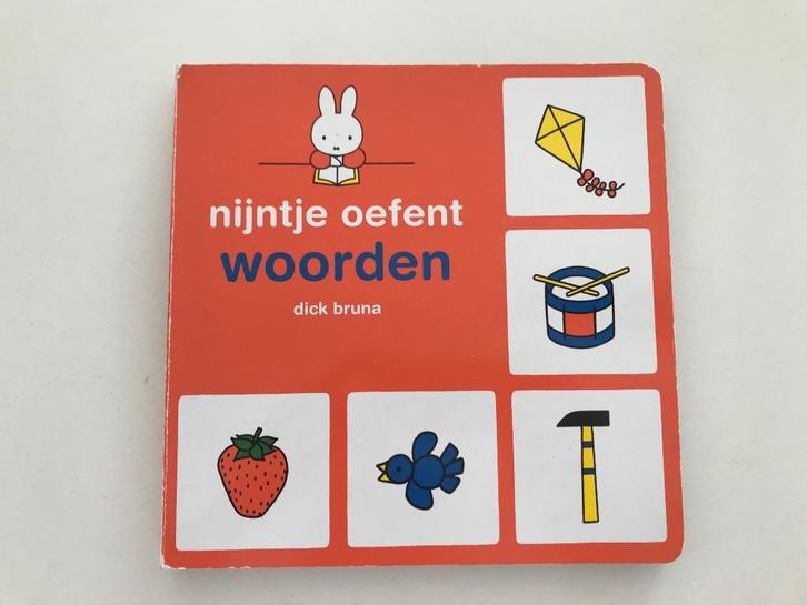 Boek Nijntje oefent woorden, Boeken, Kinderboeken | Baby's en Peuters, Zo goed als nieuw, Ophalen