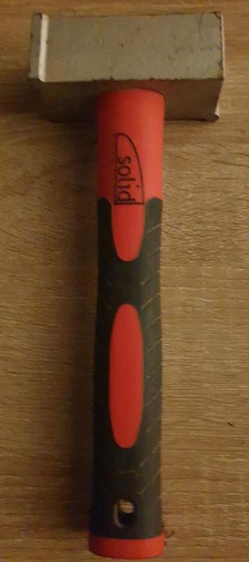 penhamer. beschikbaar voor biedingen