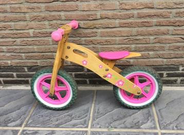 Loopfietsje beschikbaar voor biedingen
