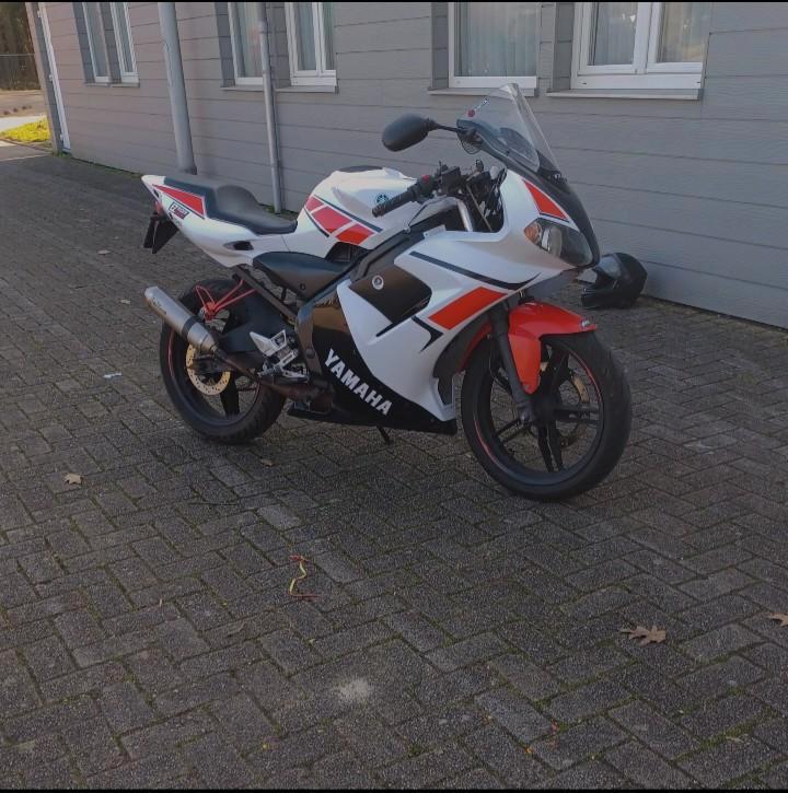 Yamaha tzr50, Fietsen en Brommers, Brommers | Crossbrommers, Zo goed als nieuw, Yamaha, Ophalen