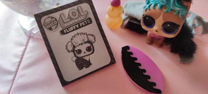 LOL Surprise Fuzzy Pets Winter Disco Precious Meow WD-030, Verzamelen, Poppetjes en Figuurtjes, Zo goed als nieuw, Ophalen of Verzenden