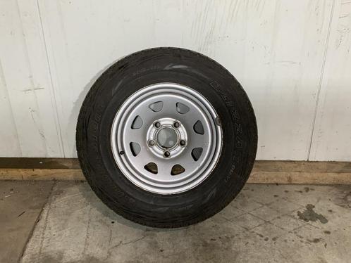 W460-W463 Wielen 16 inch M&S (set van 4, banden en velgen), Auto-onderdelen, Banden en Velgen, Banden en Velgen, 16 inch, 235 mm
