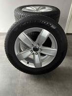 VW TIGUAN WINTERSET 215/65/R17 PIRELLI, Auto-onderdelen, Banden en Velgen, Ophalen, Banden en Velgen, 17 inch, Winterbanden