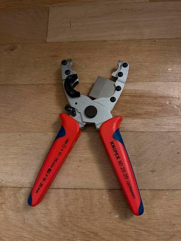 Knipex krimptang – als nieuw beschikbaar voor biedingen