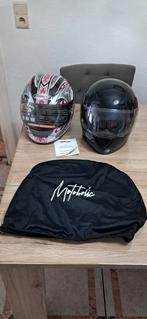 2 motorhelmen in zeer goede staat met draagtas, Motoren, Ophalen, S