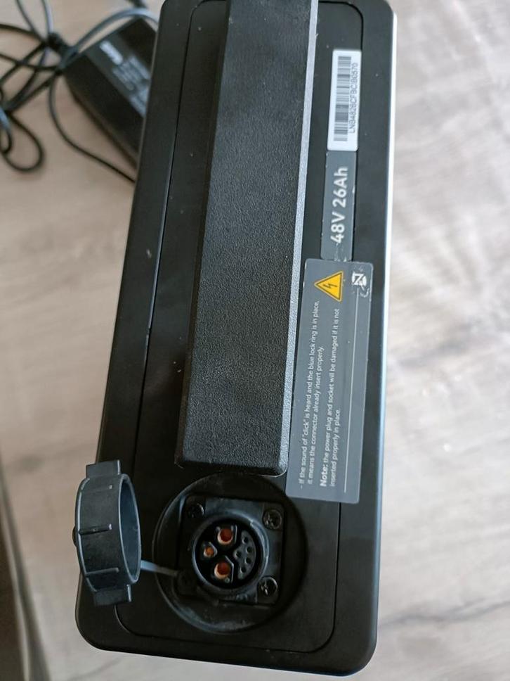 Iva E-schooter accu, Fietsen en Brommers, Fietsaccessoires | Fietsaccu's, Ophalen