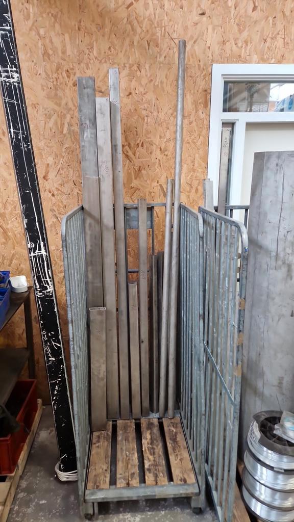 Grote partij RVS metaal, zie lijst, Doe-het-zelf en Bouw, IJzerwaren en Bevestigingsmiddelen, Zo goed als nieuw, Ophalen of Verzenden