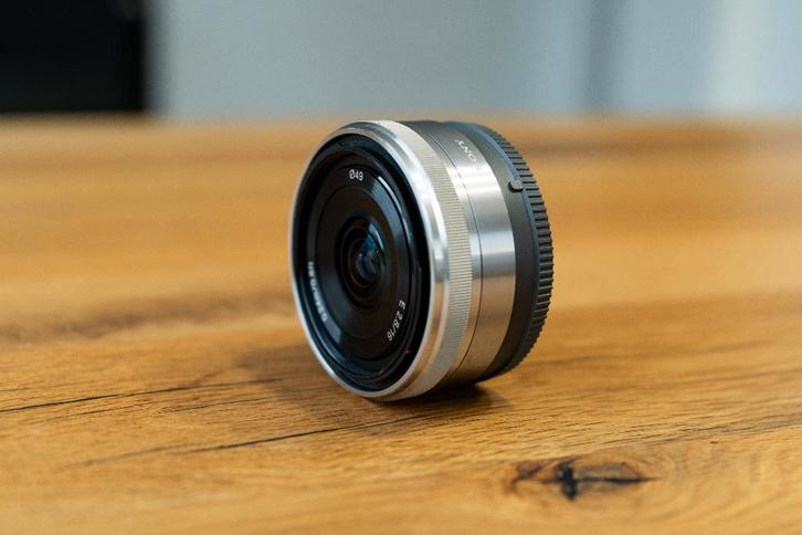 Objectif Sony 16mm f/2.8 – monture E, TV, Hi-fi & Vidéo, Photo | Lentilles & Objectifs, Utilisé, Lentille standard, Enlèvement